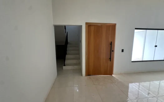 Sobrado de 4 Quartos 1503 Sul