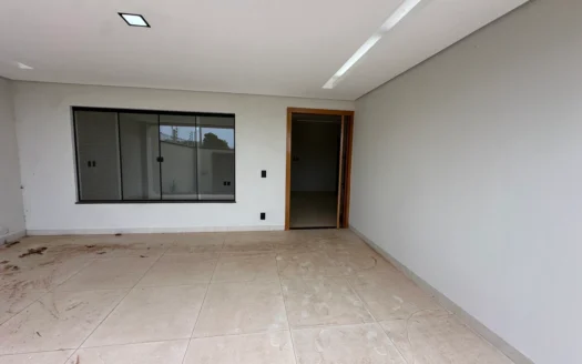 Sobrado de 4 Quartos 1503 Sul