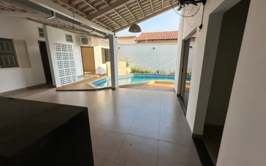 Sobrado com 5 Suítes