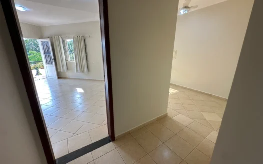 Sobrado com 5 Suítes