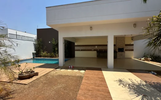 Sobrado com 5 Quartos