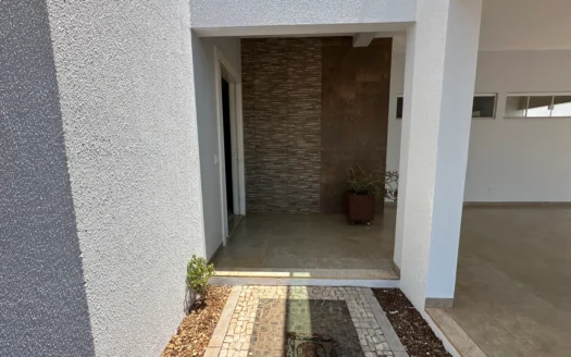 Sobrado com 5 Quartos