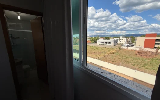 Apartamento com 3 Quartos