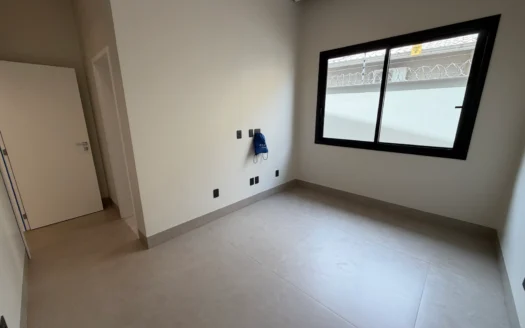 Casa Alto Padrão de 3 Suítes