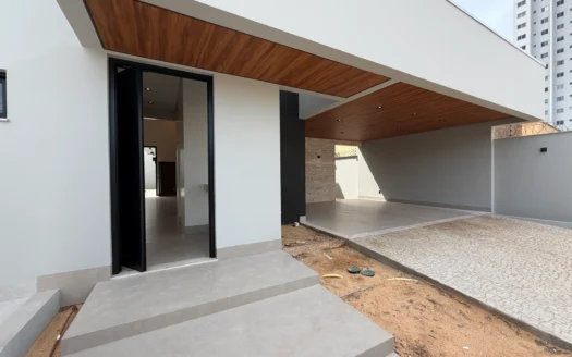 Casa Alto Padrão de 3 Suítes