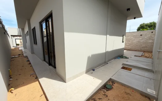 Casa Alto Padrão de 3 Suítes