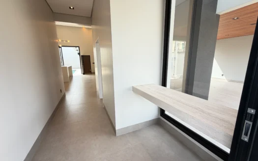 Casa Alto Padrão de 3 Suítes