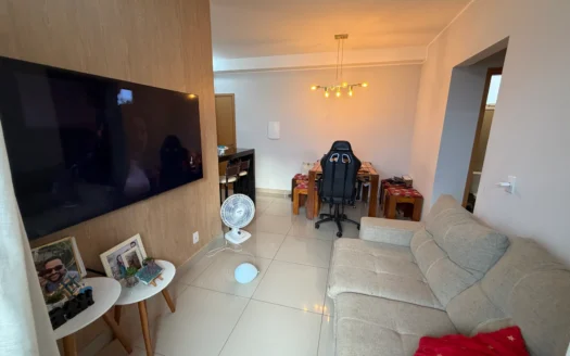 Apartamento com 2 Quartos