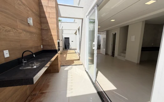 Sobrado com 3 Suítes