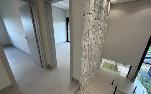 Sobrado com 5 Suítes