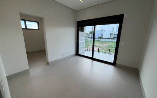 Sobrado com 5 Suítes