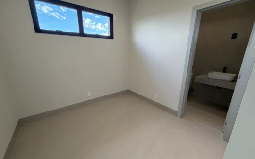 Sobrado com 5 Suítes