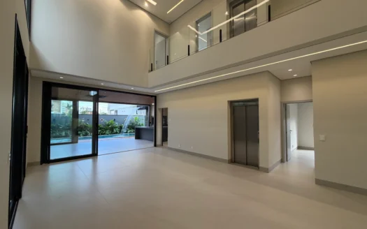 Sobrado com 5 Suítes