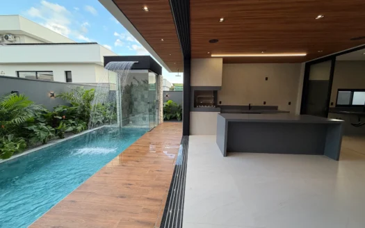 Sobrado com 5 Suítes