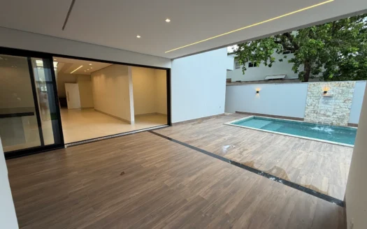 Sobrado com 4 Suítes