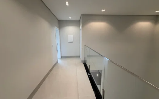 Sobrado com 4 Suítes