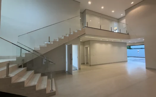 Sobrado com 4 Suítes