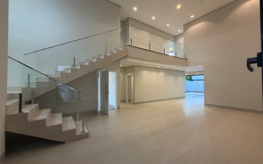 Sobrado com 4 Suítes