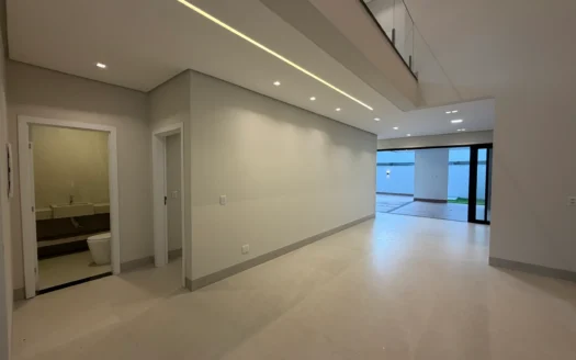 Sobrado com 4 Suítes