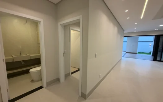 Sobrado com 4 Suítes