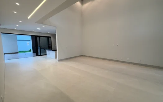 Sobrado com 4 Suítes