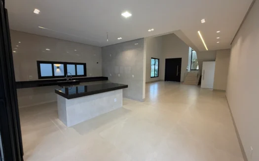 Sobrado com 4 Suítes