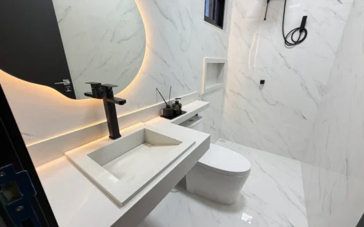 Casa de 3 Suítes Plenas