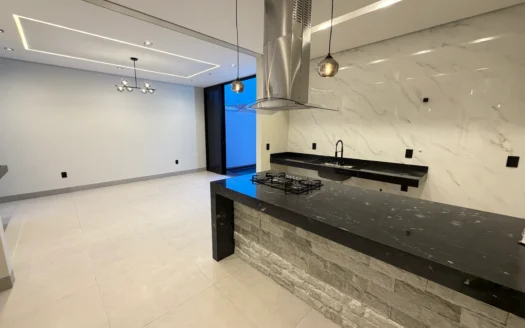 Casa de 3 Suítes Plenas