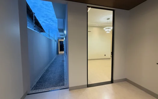 Casa de 3 Suítes Plenas