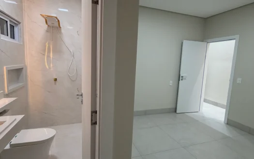 Casa com 3 Suítes Plenas