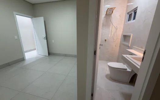 Casa com 3 Suítes Plenas