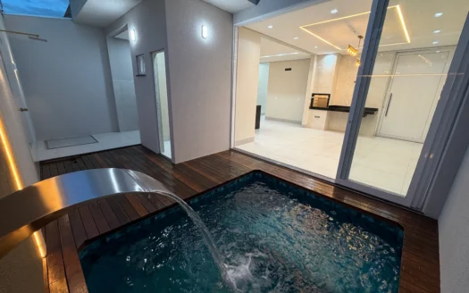 Casa com 3 Suítes Plenas