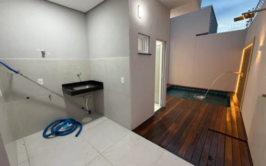 Casa com 3 Suítes Plenas