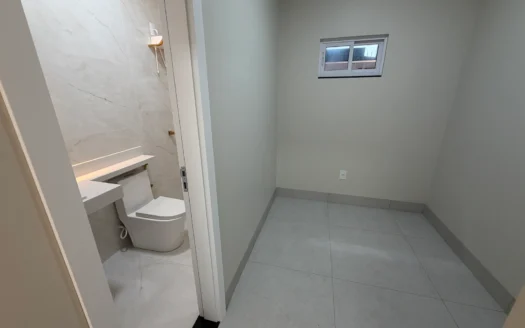 Casa com 3 Suítes Plenas