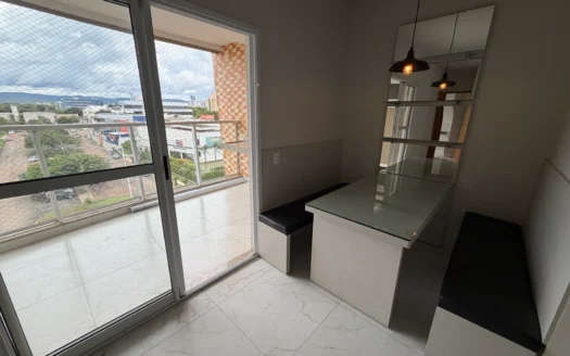 Apartamento com 2 Quartos