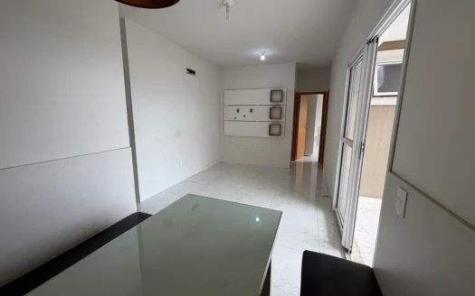 Apartamento com 2 Quartos