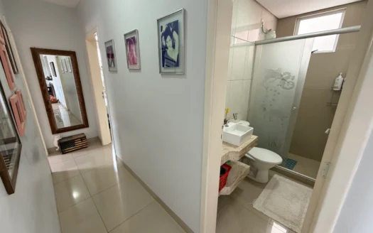 Apartamento com 3 Quartos