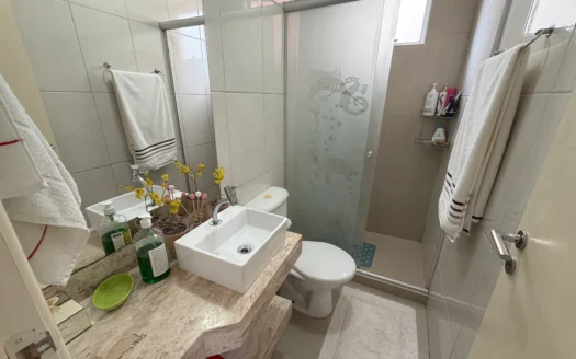 Apartamento com 3 Quartos