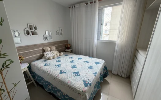 Apartamento com 3 Quartos