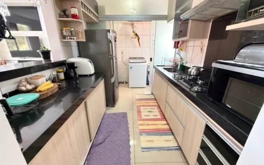 Apartamento com 3 Quartos