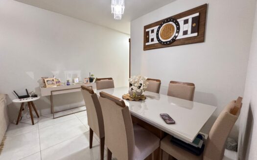 Apartamento com 3 Quartos