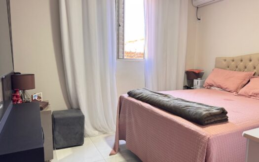 Apartamento com 3 Quartos