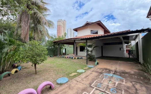 Sobrado com 3 Quartos