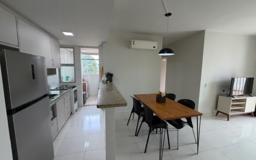 Apartamento com 2 Quartos