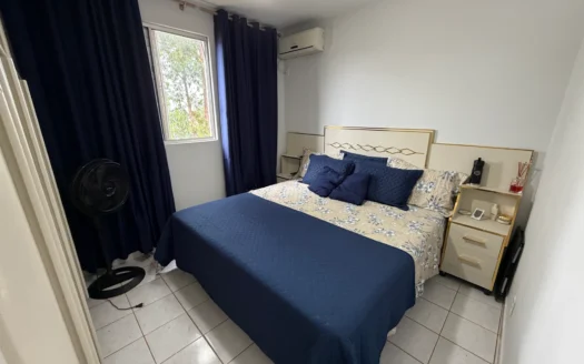 Apartamento com 3 Quartos