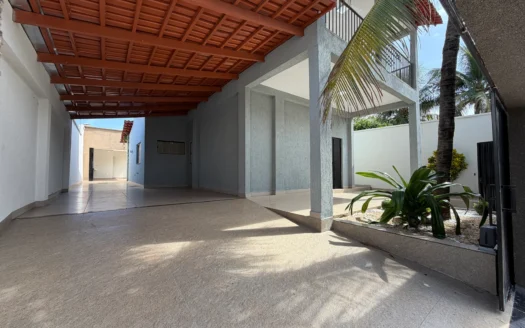 Sobrado com 4 Quartos