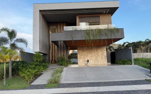 Sobrado com 5 Suítes