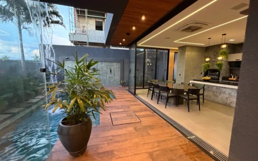 Sobrado com 5 Suítes