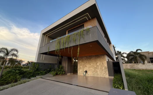 Sobrado com 5 Suítes