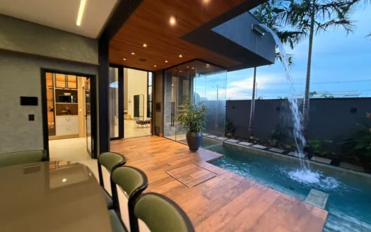 Sobrado com 5 Suítes